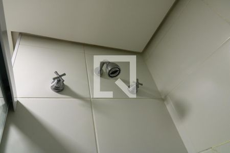 Apartamento à venda com 66m², 2 quartos e 1 vagaBanheiro Social