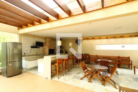 Apartamento à venda com 66m², 2 quartos e 1 vagaÁrea Comum - Churrasqueira