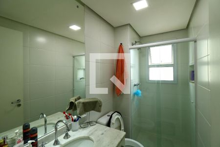 Apartamento à venda com 66m², 2 quartos e 1 vagaBanheiro da Suite