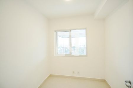 Quarto de apartamento para alugar com 2 quartos, 69m² em Chácara Seis de Outubro, São Paulo