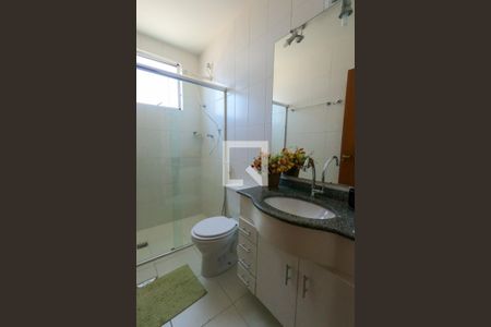 Apartamento para alugar com 85m², 3 quartos e 2 vagas Apartamento para alugar com 85m², 3 quartos e 2 vagasBanheiro