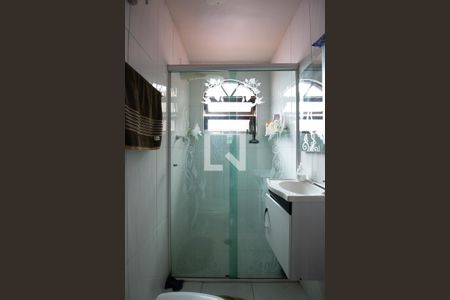 Casa à venda com 162m², 5 quartos e 2 vagas Casa à venda com 162m², 5 quartos e 2 vagasCasa 2