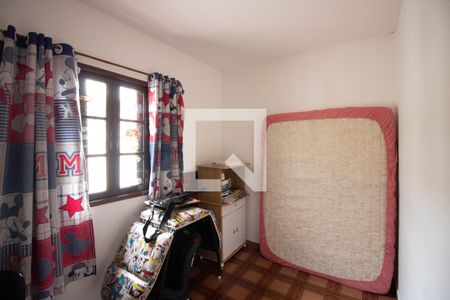 Casa à venda com 162m², 5 quartos e 2 vagas Casa à venda com 162m², 5 quartos e 2 vagasQuarto 2