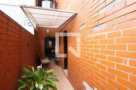 Casa à venda com 162m², 5 quartos e 2 vagas Casa à venda com 162m², 5 quartos e 2 vagasÁrea Externa