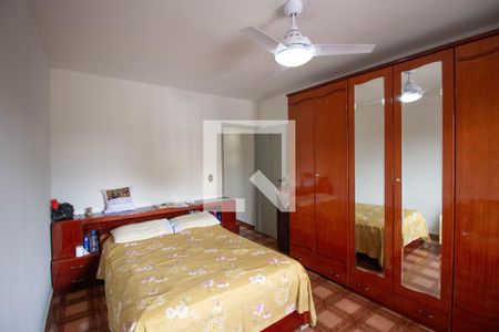 Casa à venda com 162m², 5 quartos e 2 vagas Casa à venda com 162m², 5 quartos e 2 vagasQuarto 3