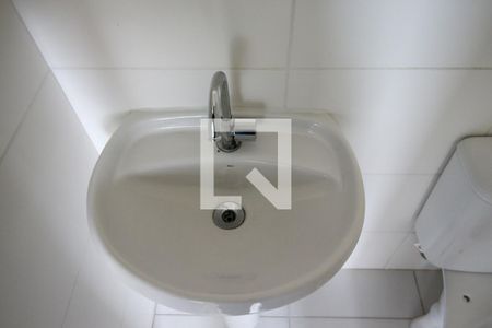 Apartamento para alugar com 33m², 2 quartos e sem vaga Apartamento para alugar com 33m², 2 quartos e sem vagaBanheiro