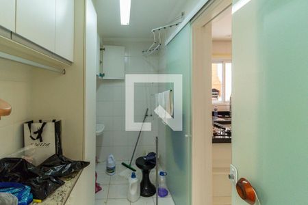 Casa à venda com 200m², 3 quartos e 2 vagasÁrea de serviço