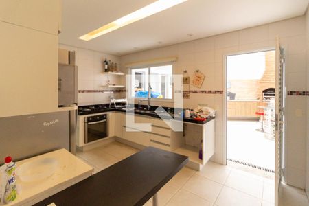 Casa à venda com 200m², 3 quartos e 2 vagasCozinha