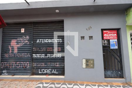 Casa para alugar com 100m², 2 quartos e sem vagaFachada