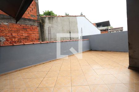 Casa para alugar com 100m², 2 quartos e sem vagaQuintal