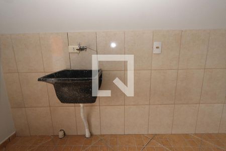 Casa para alugar com 100m², 2 quartos e sem vagaÁrea de Serviço