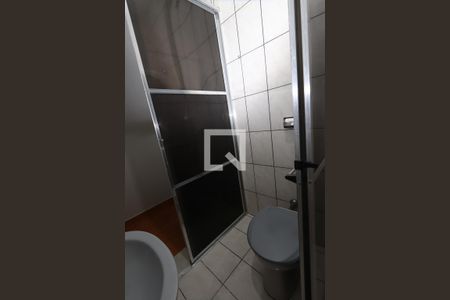 Casa para alugar com 100m², 2 quartos e sem vagaBanheiro da Suíte