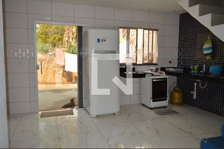 Casa para alugar com 1000m², 4 quartos e 10 vagasCozinha