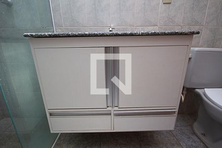 Apartamento para alugar com 70m², 2 quartos e 1 vaga Apartamento para alugar com 70m², 2 quartos e 1 vagaBanheiro da Suíte