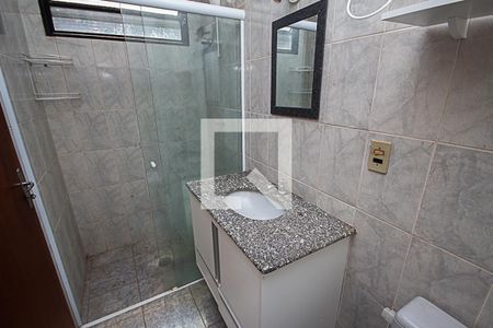 Apartamento para alugar com 70m², 2 quartos e 1 vaga Apartamento para alugar com 70m², 2 quartos e 1 vagaBanheiro da Suíte