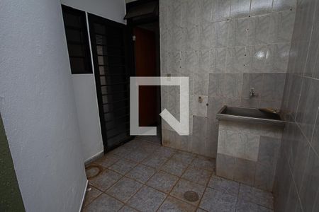 Apartamento para alugar com 70m², 2 quartos e 1 vaga Apartamento para alugar com 70m², 2 quartos e 1 vagaÁrea de Serviço