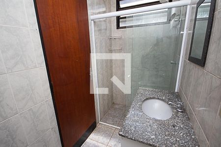 Apartamento para alugar com 70m², 2 quartos e 1 vaga Apartamento para alugar com 70m², 2 quartos e 1 vagaBanheiro da Suíte