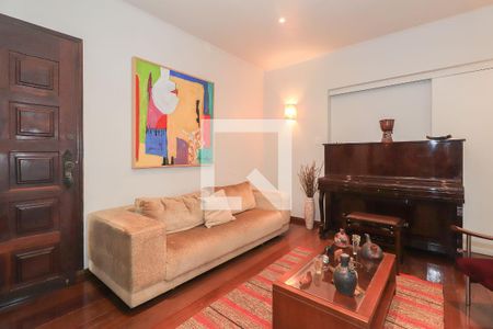 Sala de casa para alugar com 4 quartos, 300m² em Bosque da Saúde, São Paulo