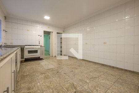 Casa para alugar com 300m², 5 quartos e 2 vagas Casa para alugar com 300m², 5 quartos e 2 vagasCozinha