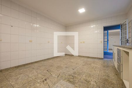 Casa para alugar com 300m², 5 quartos e 2 vagas Casa para alugar com 300m², 5 quartos e 2 vagasCozinha