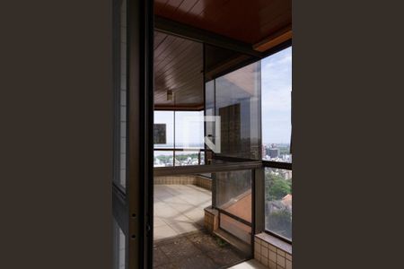 Apartamento à venda com 310m², 3 quartos e 3 vagas Apartamento à venda com 310m², 3 quartos e 3 vagasVaranda do Quarto 2