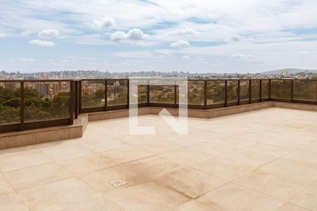 Apartamento à venda com 310m², 3 quartos e 3 vagas Apartamento à venda com 310m², 3 quartos e 3 vagasTerraço