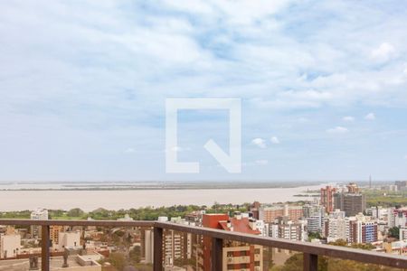 Apartamento à venda com 310m², 3 quartos e 3 vagas Apartamento à venda com 310m², 3 quartos e 3 vagasVista do Terraço
