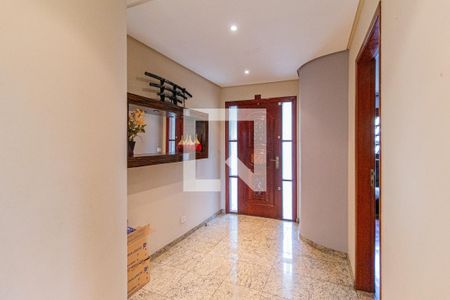 Corredor interno de casa à venda com 4 quartos, 430m² em Jardim das Flores, Osasco