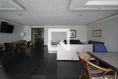 Apartamento para alugar com 42m², 1 quarto e 1 vaga Apartamento para alugar com 42m², 1 quarto e 1 vagaÁrea comum - Salão de festas