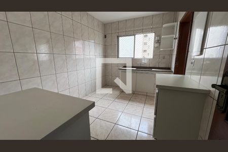 Apartamento à venda com 181m², 3 quartos e 2 vagasCozinha