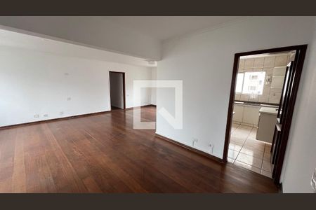 Apartamento à venda com 181m², 3 quartos e 2 vagasSala