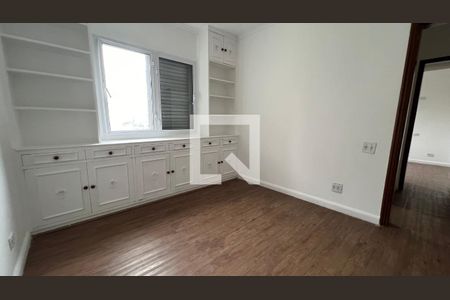 Apartamento à venda com 181m², 3 quartos e 2 vagasQuarto 2