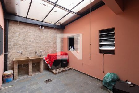 Casa à venda com 384m², 4 quartos e 7 vagas Casa à venda com 384m², 4 quartos e 7 vagasÁrea de Serviço