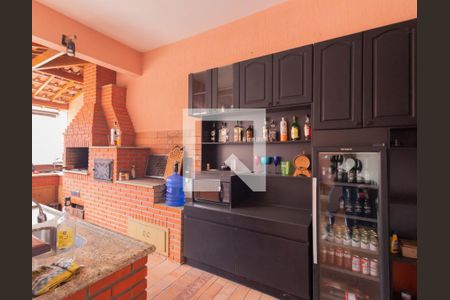 Casa à venda com 384m², 4 quartos e 7 vagas Casa à venda com 384m², 4 quartos e 7 vagasÁrea Gourmet