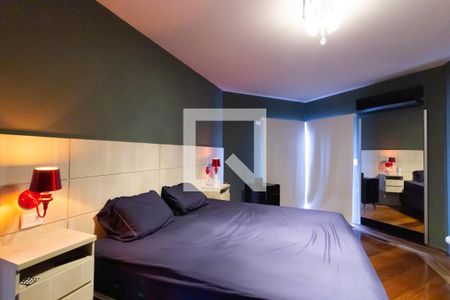 Casa à venda com 384m², 4 quartos e 7 vagas Casa à venda com 384m², 4 quartos e 7 vagasSuíte