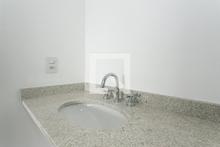 Apartamento à venda com 67m², 2 quartos e 1 vagaBanheiro da Suíte