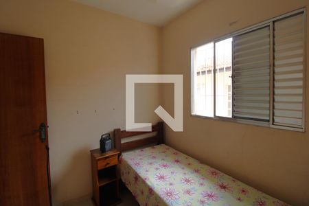 Casa à venda com 178m², 4 quartos e 2 vagasQuarto 4