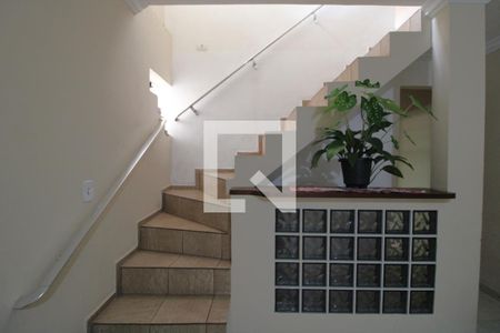 Escada de casa à venda com 4 quartos, 178m² em Jardim Satelite, São Paulo