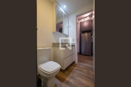 Banheiro de kitnet/studio para alugar com 1 quarto, 37m² em Jardim Paulista, São Paulo