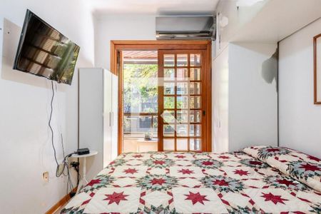 Apartamento à venda com 2 quartos, 71m² em Rio Branco, Porto Alegre