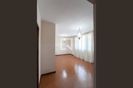 Sala  de apartamento à venda com 3 quartos, 85m² em Ouro Preto, Belo Horizonte