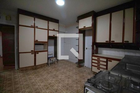 Cozinha de apartamento para alugar com 4 quartos, 148m² em Cerqueira César, São Paulo