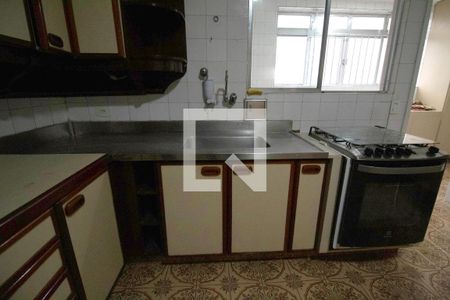 Cozinha de apartamento para alugar com 4 quartos, 148m² em Cerqueira César, São Paulo