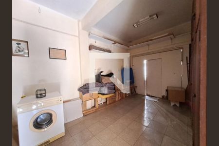 Casa à venda com 217m², 3 quartos e 3 vagas