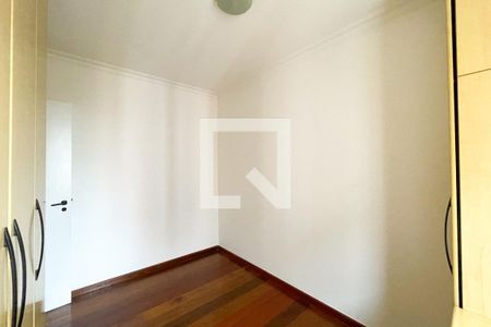 Quarto 2 de apartamento para alugar com 2 quartos, 48m² em Vila Pompéia, São Paulo