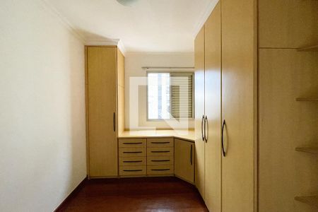Quarto 2 de apartamento para alugar com 2 quartos, 48m² em Vila Pompéia, São Paulo
