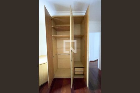 Quarto 2 de apartamento para alugar com 2 quartos, 48m² em Vila Pompéia, São Paulo
