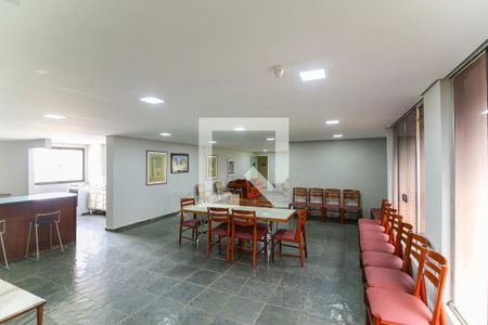 Apartamento para alugar com 57m², 2 quartos e 1 vaga Apartamento para alugar com 57m², 2 quartos e 1 vagaÁrea comum - Salão de festas