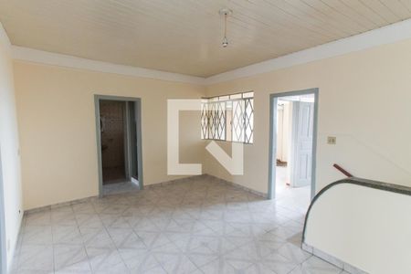 Sala   de casa para alugar com 3 quartos, 239m² em Vila Maria Alta, São Paulo