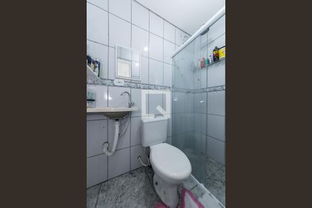 Casa à venda com 58m², 2 quartos e 2 vagasBanheiro